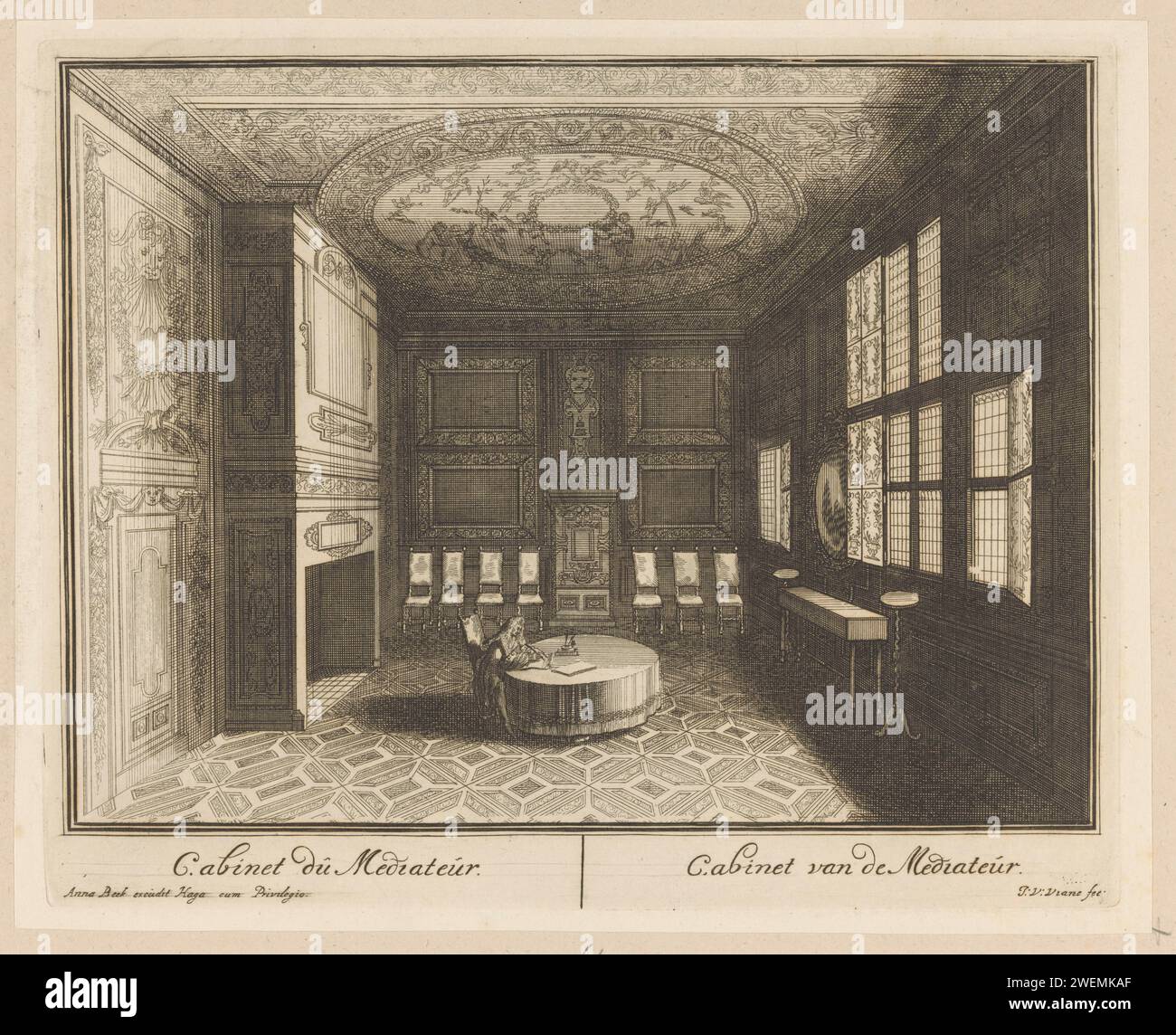 Kabinett des Mediators im Haus Ter Nieuburch in Rijswijk, 1697, Jan van Vianen, 1697 Drucke das Kabinett des Mediators im Haus Ter Nieuburch in Rijswijk. In der Bildunterschrift die beiden Titel auf Französisch und Niederländisch. Ein Teil der Serie von 15 Drucken über das Ter Nieuburch-Haus in Rijswijk und die dort geführten Friedensverhandlungen, die zum Frieden von Rijswijk führten, wurde am 20. September 1697 geschlossen. Papier in anderen Räumen. Friedensverhandlungen Haus Ter Nieuburch Stockfoto