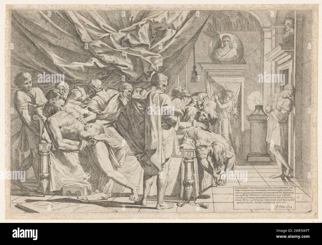 Tod von Cato, 46 v. Chr., Pietro Testa, 1648 Druck der Staatsmann Cato hat sich in seinem Schlafzimmer durchbohrt. Auf einem Bett liegend, zieht er Eingeweide aus seinem Körper. Eine Gruppe umstehender Uhren. Sieben Zeilen lateinischer Text in Cartouche unten rechts. 46 V. CHR. Der Tod von Marcus Porcius Cato dem Jüngeren mit dem Namen Uticensis: Er ersticht sich auf seine Couch, nachdem er Platons Phaedo gelesen hat; er kann gesehen werden, wie er seine Eingeweide herausreißt Stockfoto