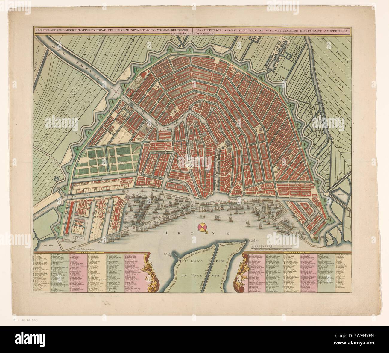 Karte von Amsterdam, Anonym, 1726 - 1750 Karte drucken in Kürze. Am oberen Rand des Titels. Unten links die Legenda A-Z, A-Z, A-N und 1-116. Unten rechts de Legenda 117-258 und die Legende der Bolwerke 1-26. Darüber eine Schüssel: Eine Skala von 2000 Amsterdamer Fuß. Orientierung: süd-Südwesten oben. Papiergravur / Gravur von Stadtplänen Amsterdam Stockfoto