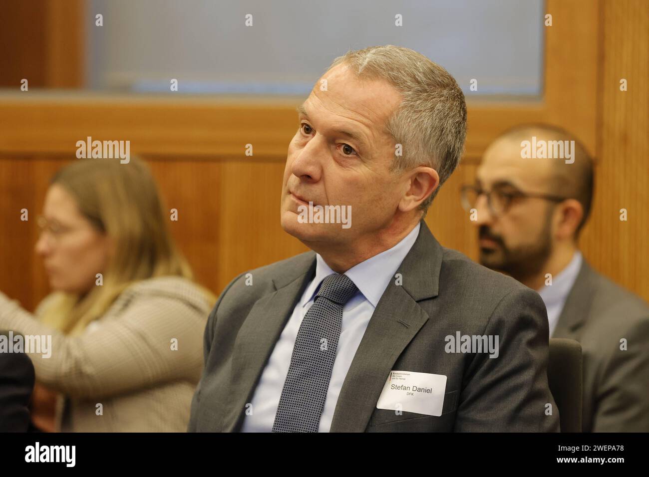 Stefan Daniel, DFK, Deutschland, Berlin, Startschuss für Ansprechstelle zum Schutz kommunaler Amts- und Mandatsträger *** Stefan Daniel, DFK, Deutschland, Berlin, Einrichtung einer Kontaktstelle für den Schutz kommunaler Amts- und Mandatsträger Stockfoto