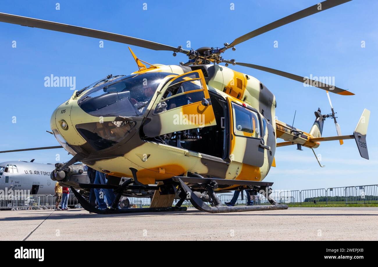 US Army Eurocopter UH-72A Lakota Hubschrauber auf der Internationalen Luft- und Raumfahrtausstellung ILA. Berlin, Deutschland - 21. Mai 2014 Stockfoto