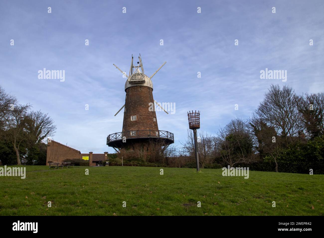 Greens Windmill mit den Segeln, die zur Renovierung in Nottingham, Großbritannien, entfernt wurden Stockfoto