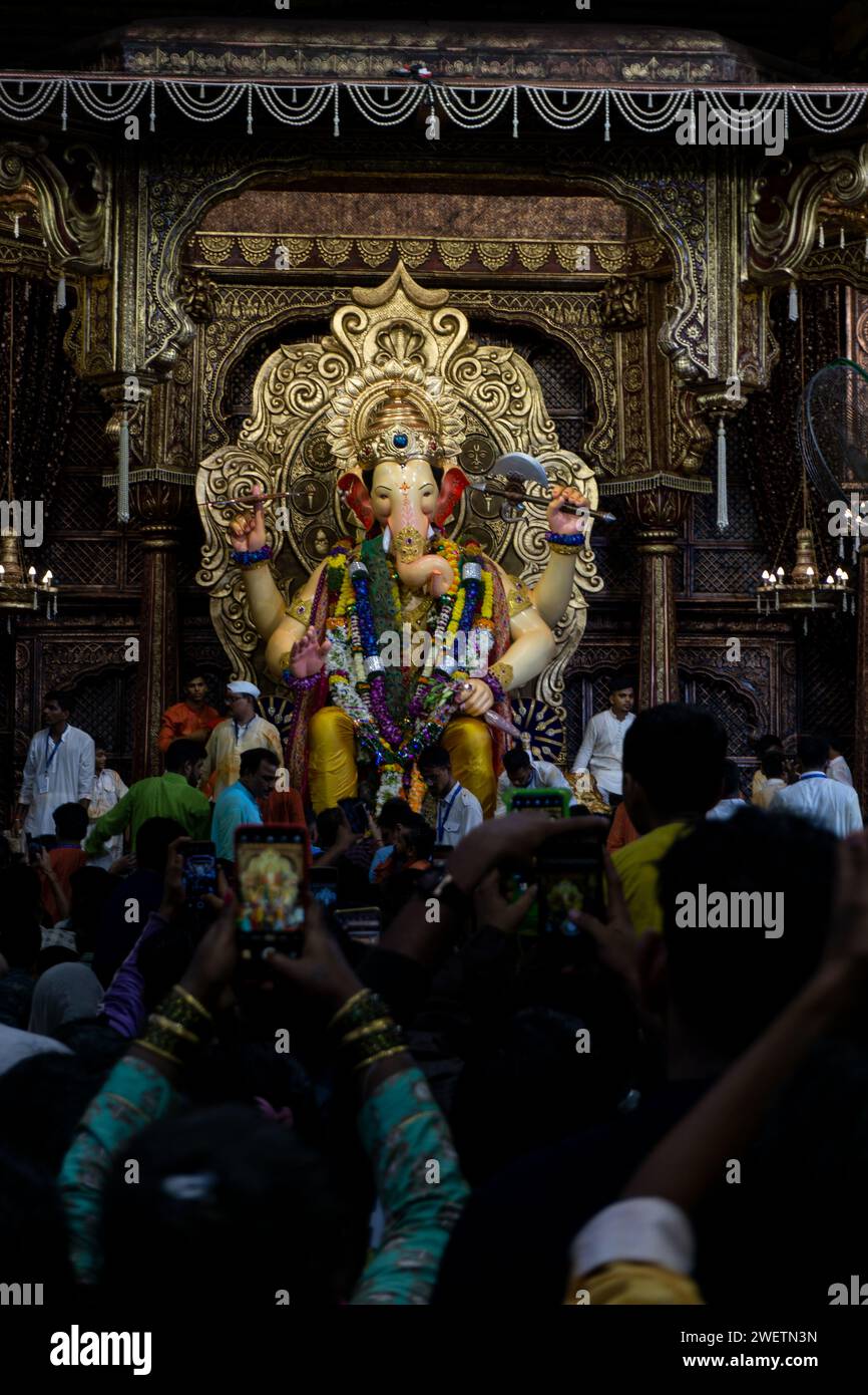 Lalbaughcharaja Idol von Ganapati während Ganesh Chaturthi Stockfoto