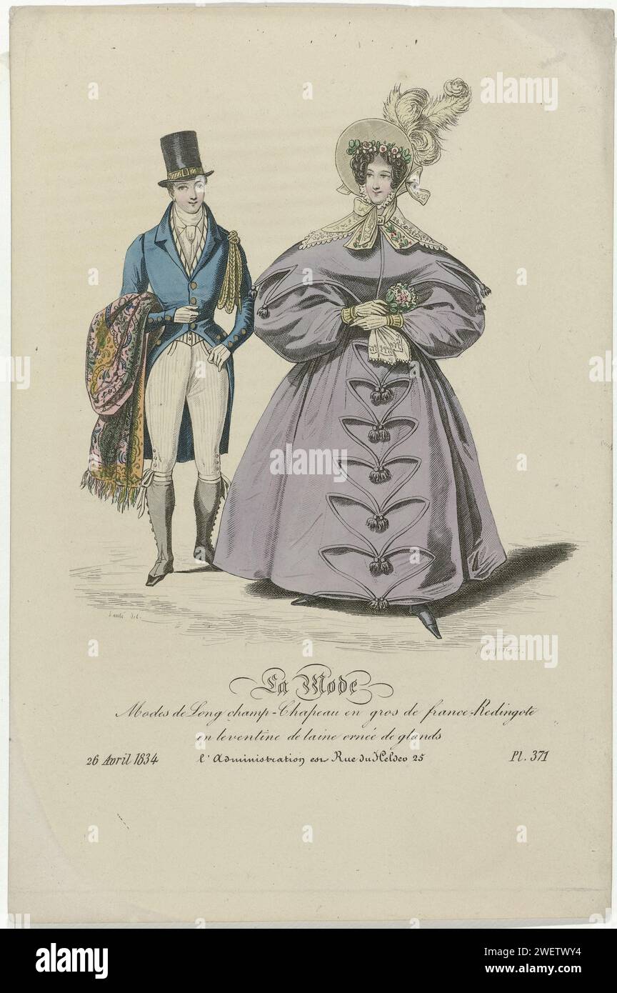 Fashion, 26. April 1834, Pl. 371: Long Field Chapeau Modi (...), 1834 Modi de Longchamp." Hut „Gros de France“. Redingote von 'LEENTINE DE LINE', verziert mit Pinseln. Weiteres Zubehör: Armbänder um beide Handgelenke, Handschuhe, Taschentuch, Schuhe. Mann (livrei?) In einer Jacke mit Nesteln auf der Schulter. Schal um den Arm. Druck aus dem Modemagazin La Mode (1829-1855). Papierstahl mit Gravur von Modetafeln. Kleid, Kleid: Redingote (+ Damenkleidung). Kopfbedeckung: Hut (+ Damenbekleidung). Kleidung für den oberen Teil des Körpers (WESTE) (+ Herrenkleidung). Nackenbekleidung  Kleidung (+ Herren cl Stockfoto