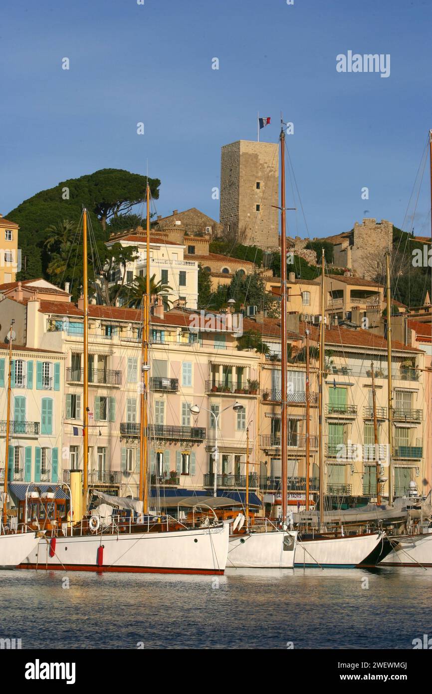 Vieux Port, Quartier du Suquet, Tour Carre Stockfoto