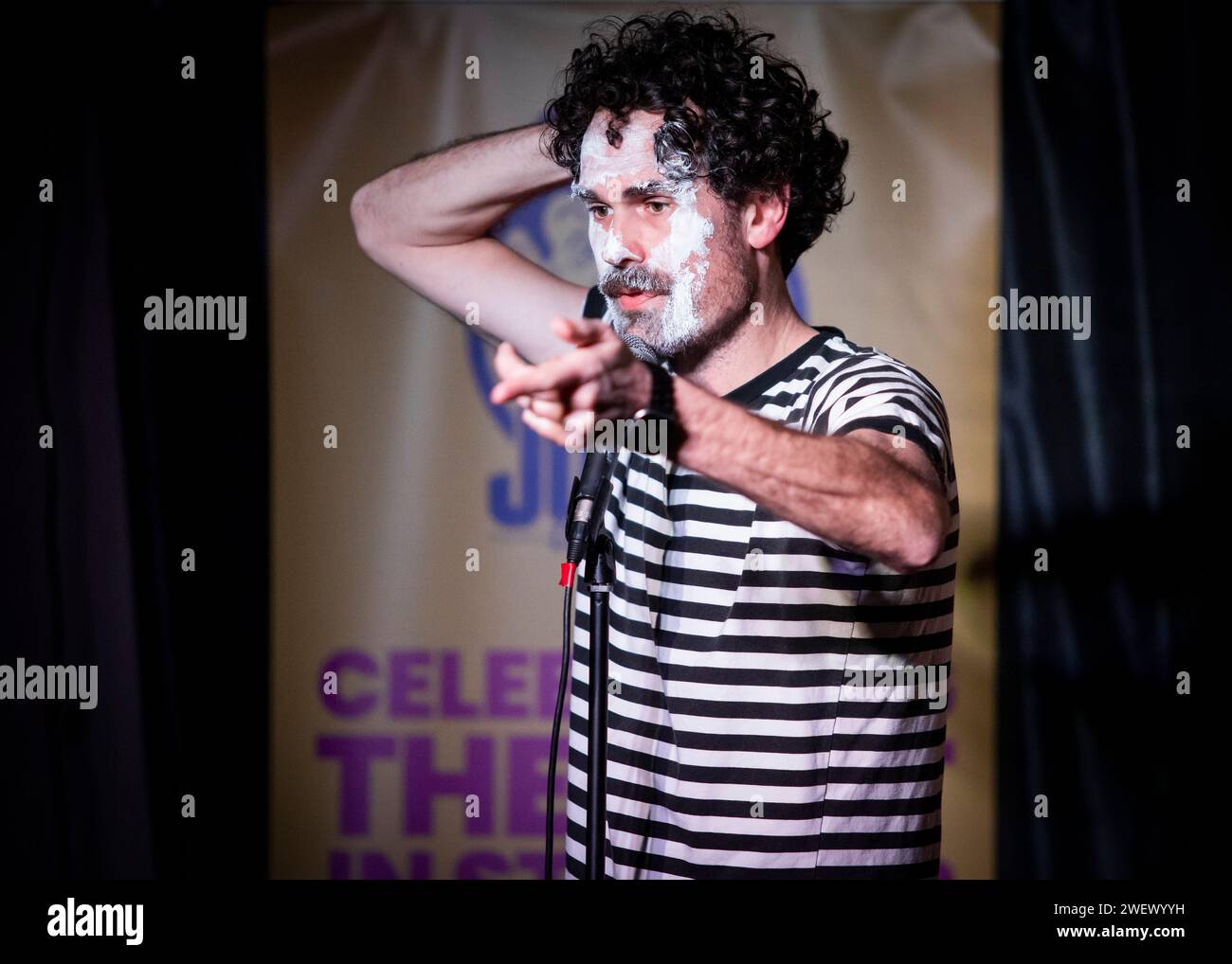 Paul F Taylor, Stand Up Comedian, Joker Comedy Club, Southend-on-Sea, Essex © Clarissa Debenham (Film Free Photography) / Alamy Stockfoto