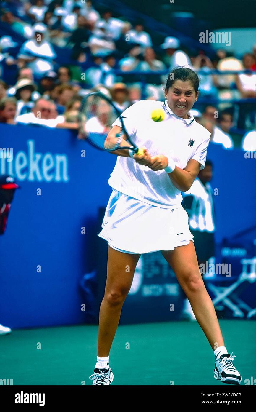 Monica Seles (USA) trat 1996 bei den US Open Tennis an. Stockfoto