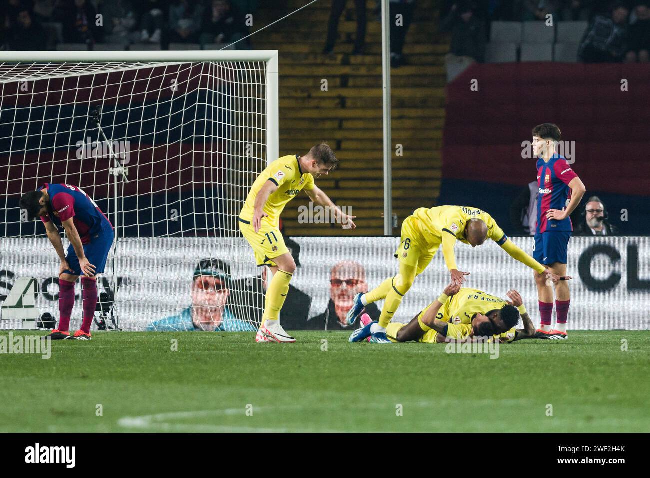 Jose Luis Morales von Villarreal CF feiert am 27. Januar 2024 im Estadio Olimpico de Montjuic in Barcelona ein Tor während der spanischen Meisterschaft La Liga zwischen dem FC Barcelona und Villarreal CF Stockfoto