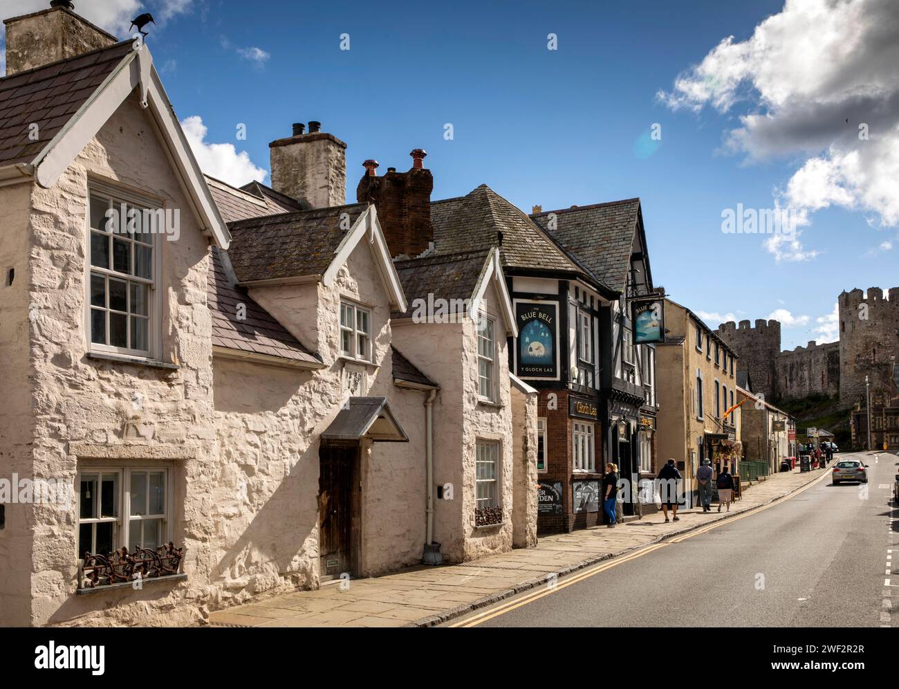 Vereinigtes Königreich, Wales, Gwynedd, Conwy (Conway), Stadtzentrum, Castle Street, ehemaliges Black Lion Inn, eines der ältesten Gebäude der Stadt aus den 1400er Jahren mit 1589 Jahren Stockfoto