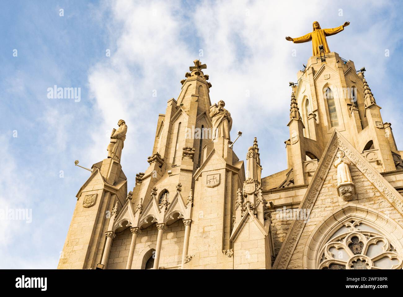 Tempel des Heiligen Herzens Jesu. Tempel Expiatori del Sagrat Cor. Römisch-katholische Kirche auf dem Gipfel des Tibidabo, Barcelona, Katalonien Stockfoto