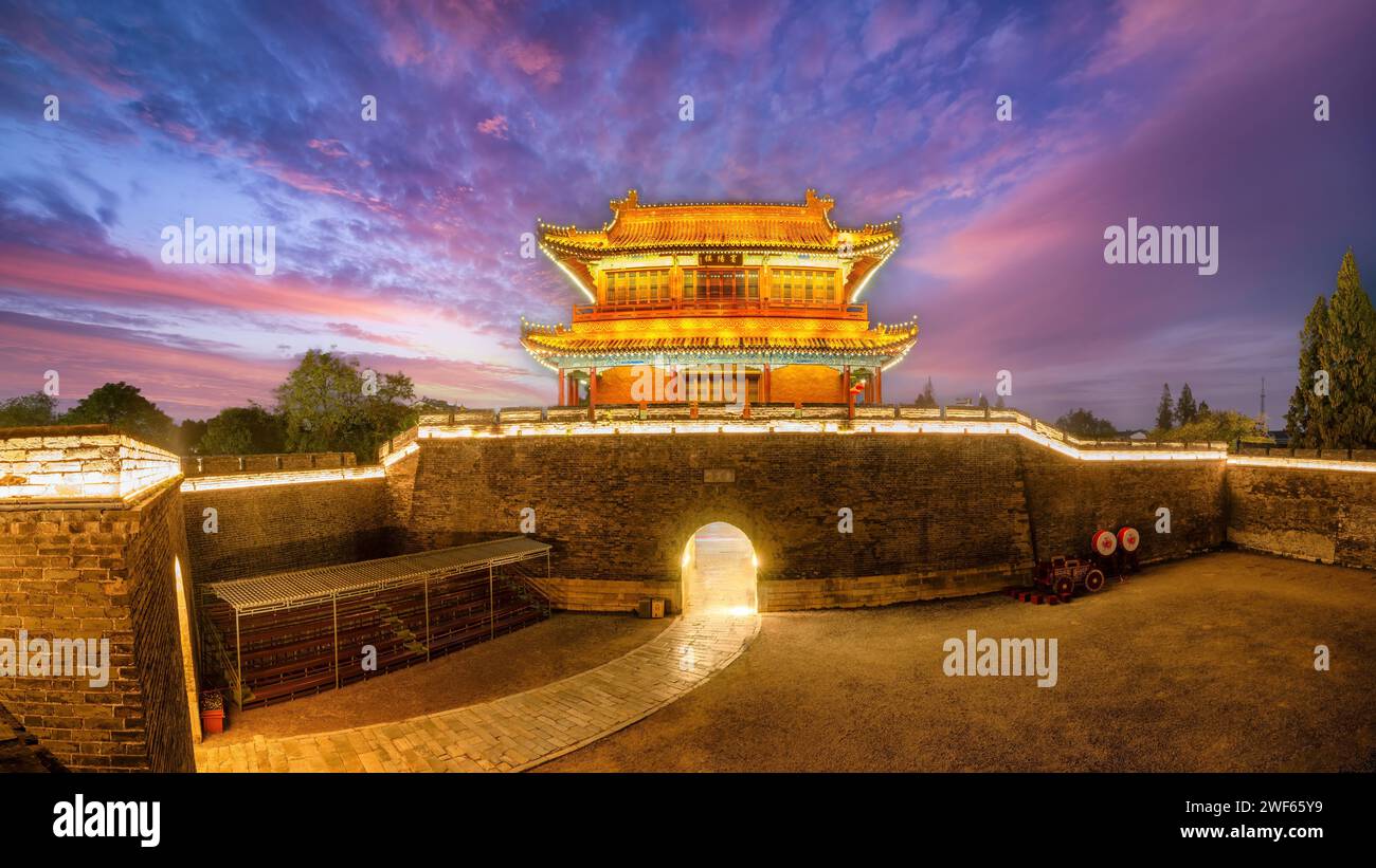 Die alte Stadtmauer von Jingzhou, Provinz Hubei Stockfoto