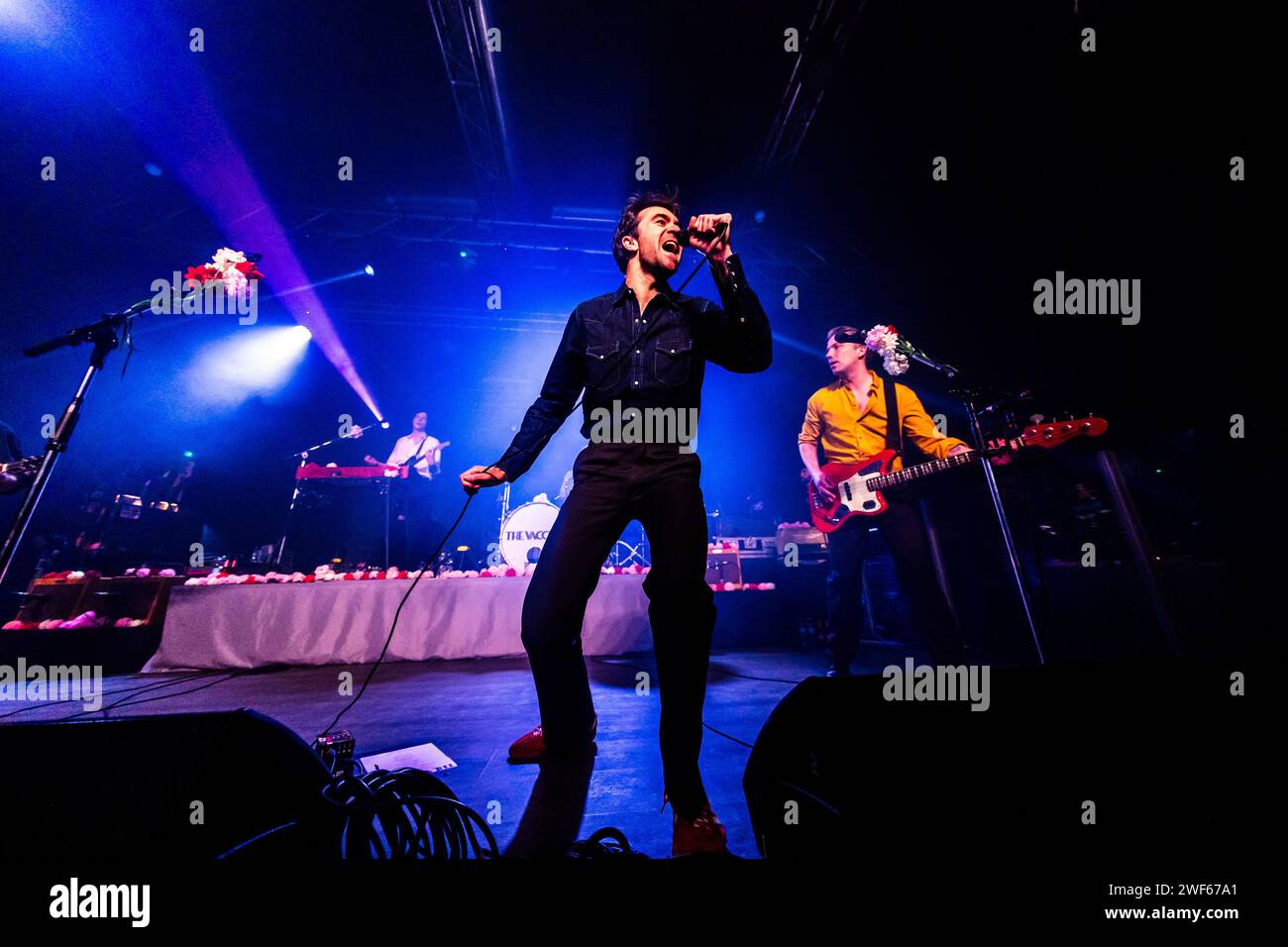 Mailand, Italien. Januar 2024. Justin Young von The Vaccines tritt am 28. Januar 2024 live im Magazzini Generali in Mailand auf. Credit: SOPA Images Limited/Alamy Live News Stockfoto