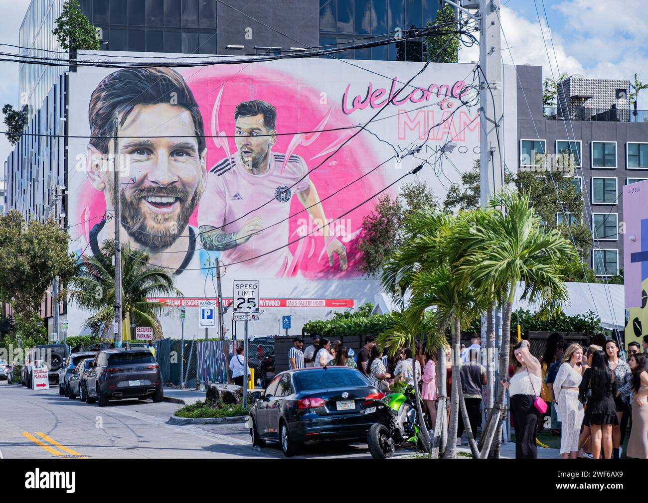 Wynwood, Miami, Florida - 28. Januar 2024: Foto von Lionel Messi an der Wand des Gebäudes im künstlerischen Viertel von Miami Stockfoto