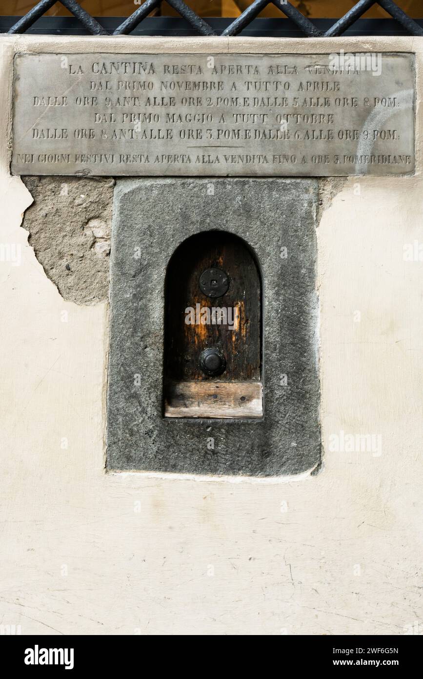 Buchette del Vino, Weinfenster von Florenz, Toskana, Italien Stockfoto