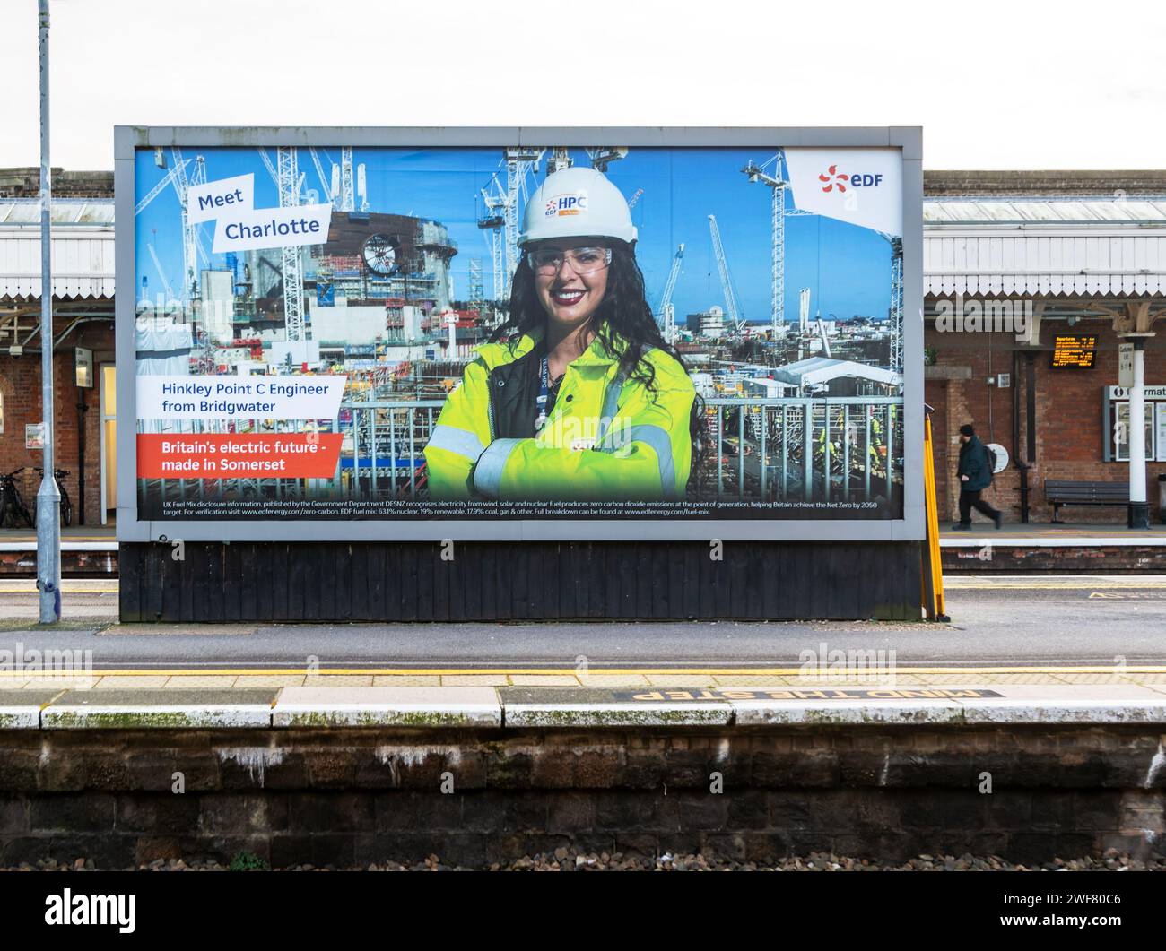 Hinkley Point C Kernkraftwerk Beschäftigung Werbetafel EDF Werbung für lokale Jobs, Taunton, Somerset, England, Vereinigtes Königreich Stockfoto