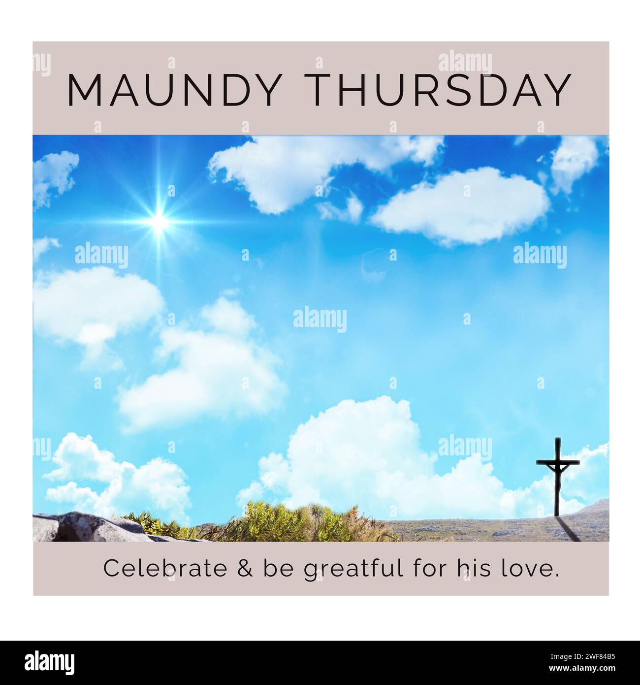 Komposition von maundy thursday Text über Kreuz und Himmel mit Wolken Stockfoto