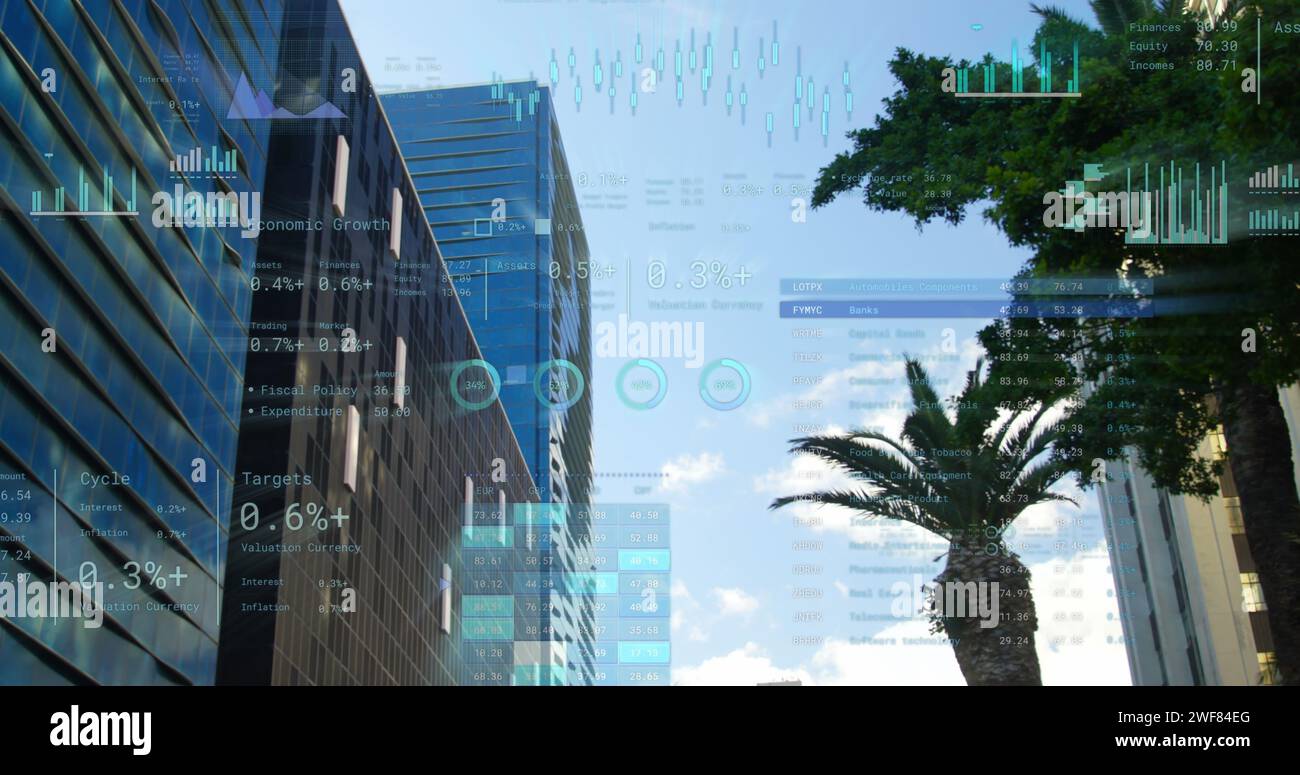 Bild der Verarbeitung von Finanzdaten über der Stadt Stockfoto
