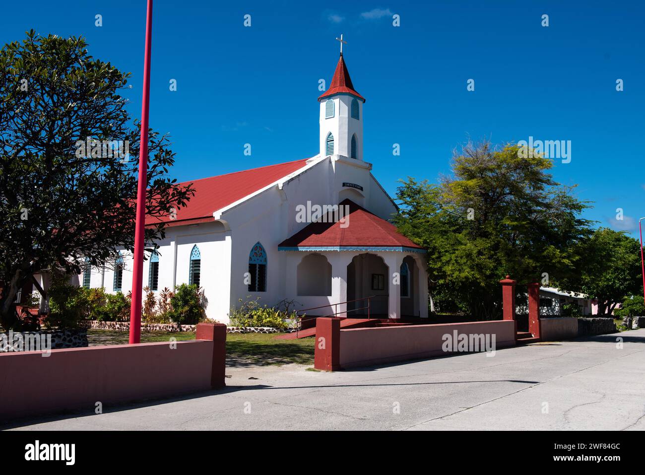 Katholische Kirche Saint Jean de la Croix, Kirche in Fakarava, Französisch-Polynesien Stockfoto