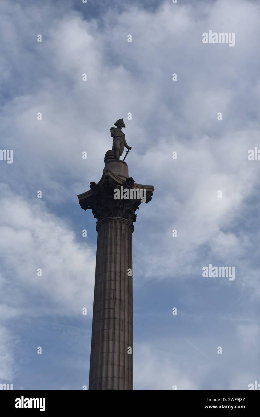 Admiral Horatio Nelson Statue auf der Nelsons-Säule am Trafalgar Square, London, Großbritannien Stockfoto