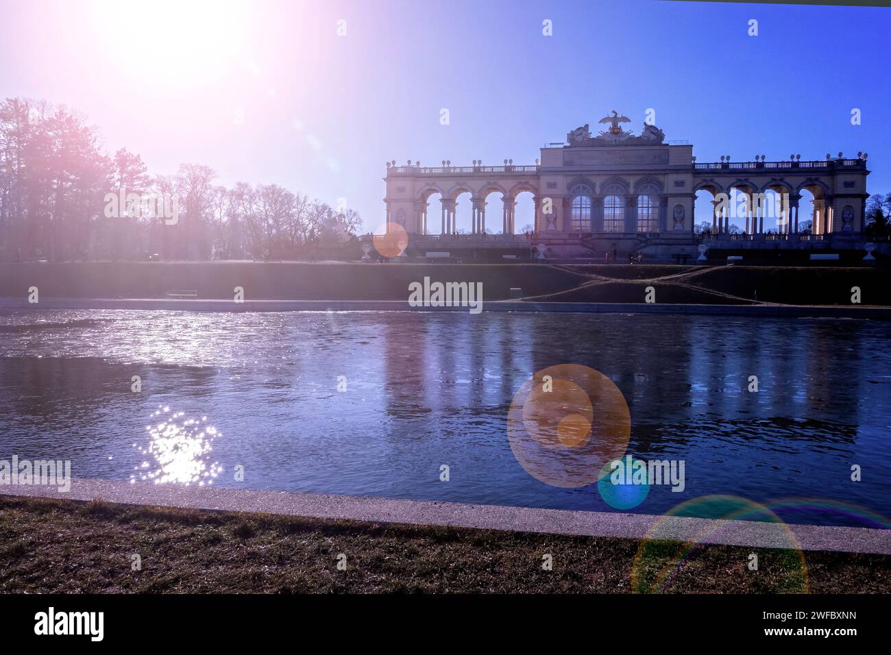 Die Gloriette im Schloss Schönbrunn Wien Österreich Stockfoto