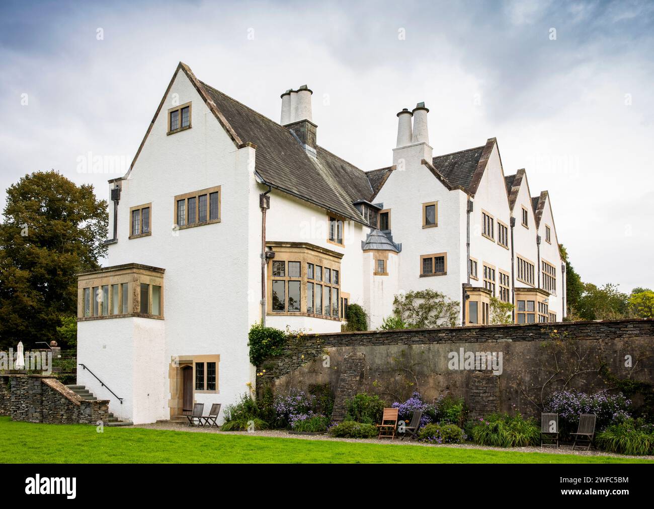UK, Cumbria, Bowness on Windermere, Blackwell, Arts and Crafts House by Baillie Scott, Außenansicht Stockfoto