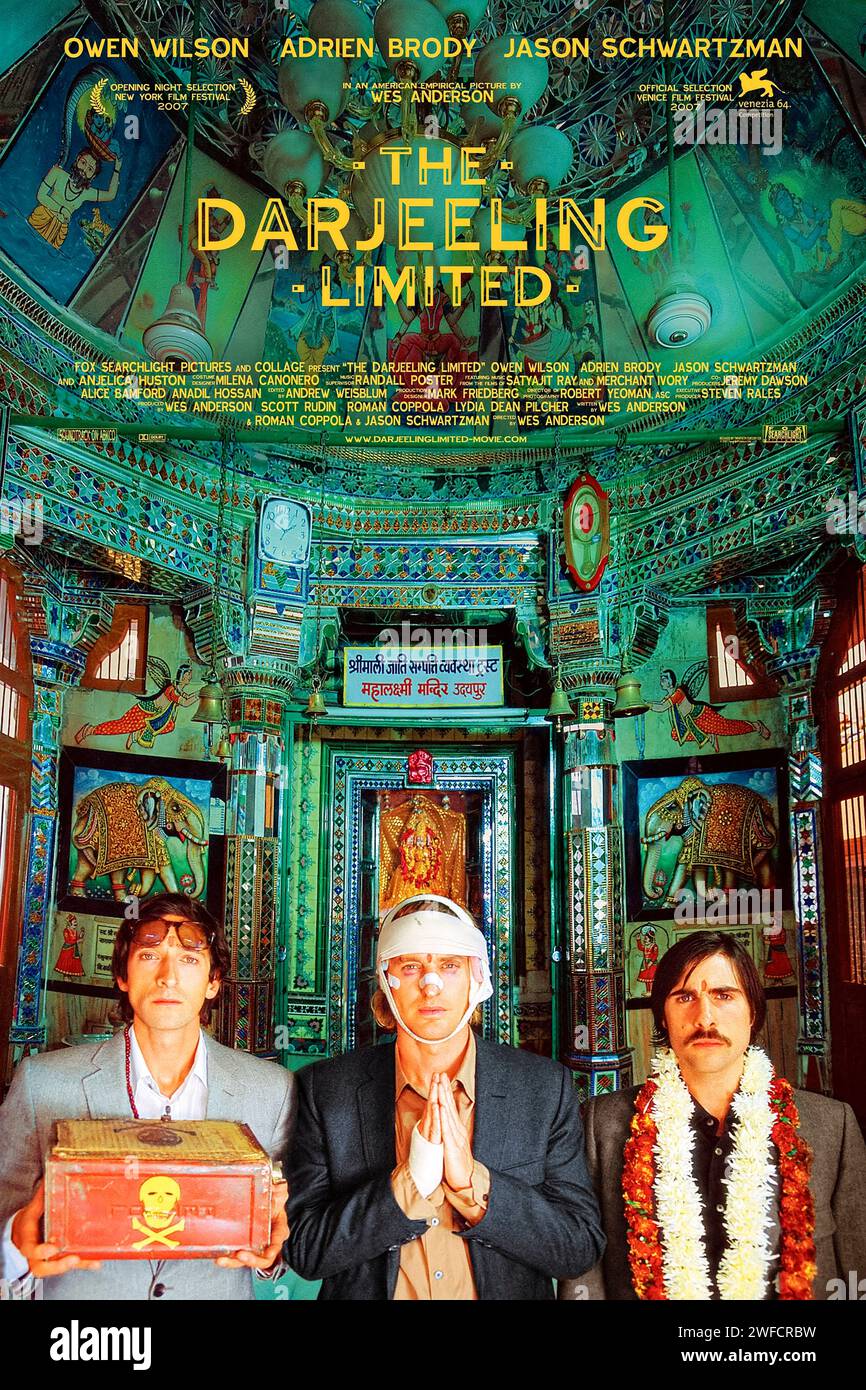 The Darjeeling Limited (2007) von Wes Anderson mit Owen Wilson, Adrien Brody und Jason Schwartzman. Ein Jahr nach dem versehentlichen Tod ihres Vaters treffen sich drei Brüder – jeder leidet an Depressionen – zu einer Zugfahrt durch Indien. Foto eines Original-Posters aus dem Jahr 2007 (US-1-Blatt). ***NUR REDAKTIONELLE VERWENDUNG*** Credit: BFA / Fox Searchlight Pictures Stockfoto