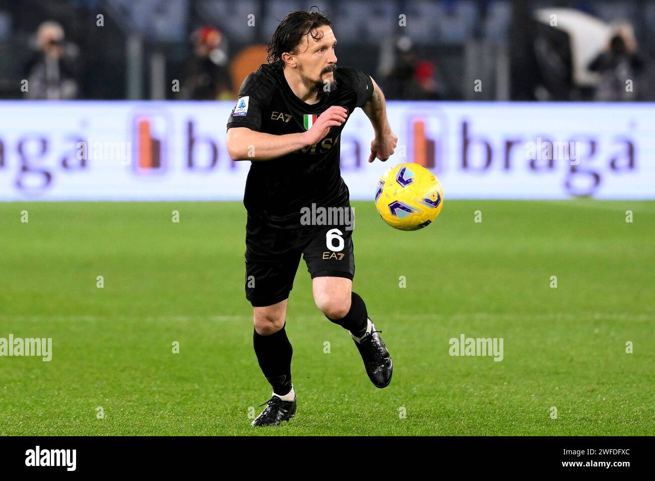 Mario Rui vom SSC Napoli in Aktion während des Fußballspiels der Serie A zwischen SS Lazio und SSC Napoli im Olimpico-Stadion in Rom (Italien) am 28. Januar 2024. Stockfoto