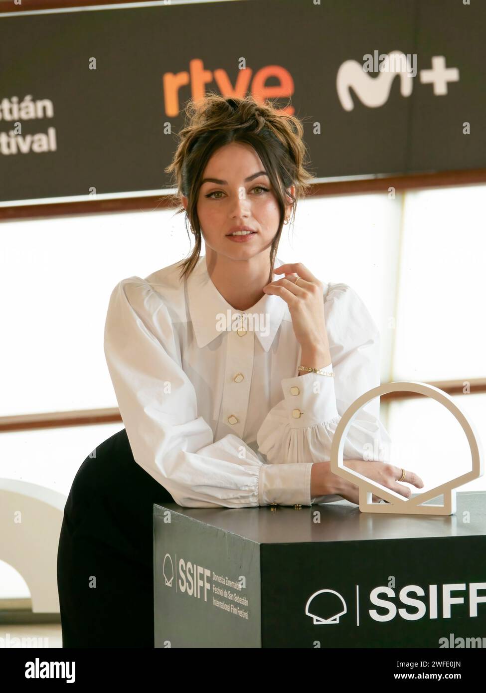 FESTIVAL DE CINE DE SAN SEBASTIAN - ANA DE ARMAS - ZINEMALDIA / 70. Ausgabe des San Sebastian Festivals Stockfoto