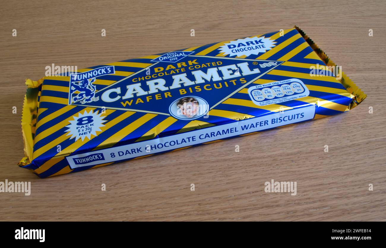 Tunnocks Biscuits Mit Dunkler Schokolade Und Karamell Stockfoto