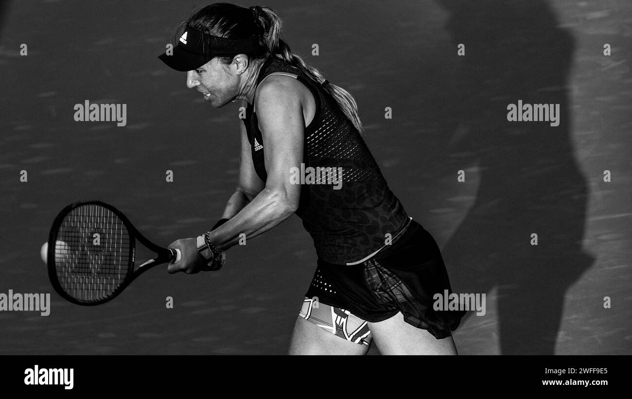 Cori Gauff von United States gegen Jessica Pegula von Unites States während ihres Einzel-Runde-1-Spiels im Rahmen der Dubai Duty Free Tennis Championships WTA 500 am 14. Februar 2022 in Dubai, Vereinigte Arabische Emirate. Foto von Victor Fraile / Power Sport Images Stockfoto