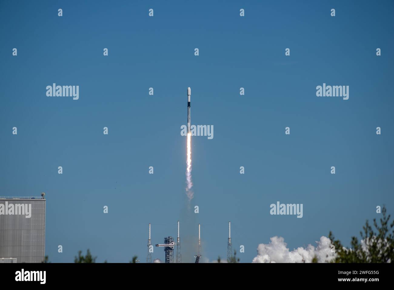 SpaceX Falcon 9 startet NG-20 Cargo Supply Mission Stockfoto
