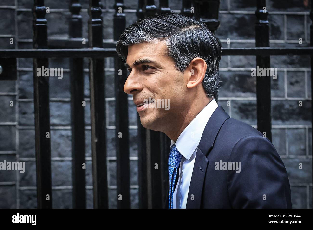 London, Großbritannien. Januar 31, 2024. Rishi Sunak, Abgeordneter, Premierminister des Vereinigten Königreichs, verlässt die Downing Street 10, um heute an den Fragen des Premierministers (PMQ) im Parlament teilzunehmen. Quelle: Imageplotter/Alamy Live News Stockfoto