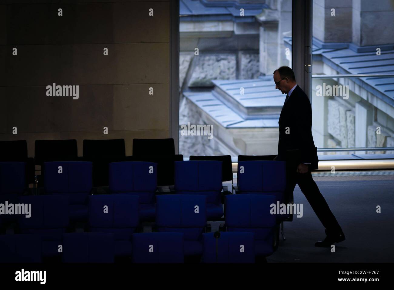 Generalaussprache im Bundestag. Friedrich Merz, MDB, CDU-Vorsitzender. Berlin, 31.01.2024. Berlin Deutschland *** Allgemeine Debatte im Bundestag Friedrich Merz, Bundestagsabgeordneter, CDU-Vorsitzender Berlin, 31 01 2024 Berlin Deutschland Copyright: XThomasxTrutschelx Stockfoto