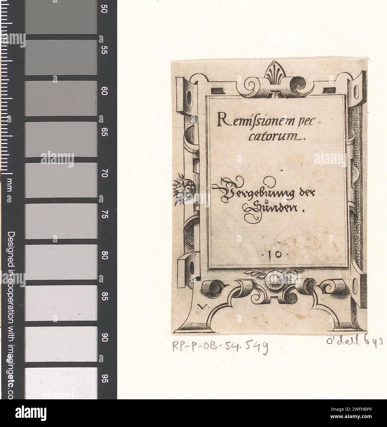 Gebet in lateinischer und deutscher Sprache in einem Rollenwerk Framing, Virgilius Solis, 1568 Druck nummeriert in der Mitte: 10. Nürnberger Papiergravur / Ätzung Scrollwerk, Strapwork ~ Ornament Stockfoto