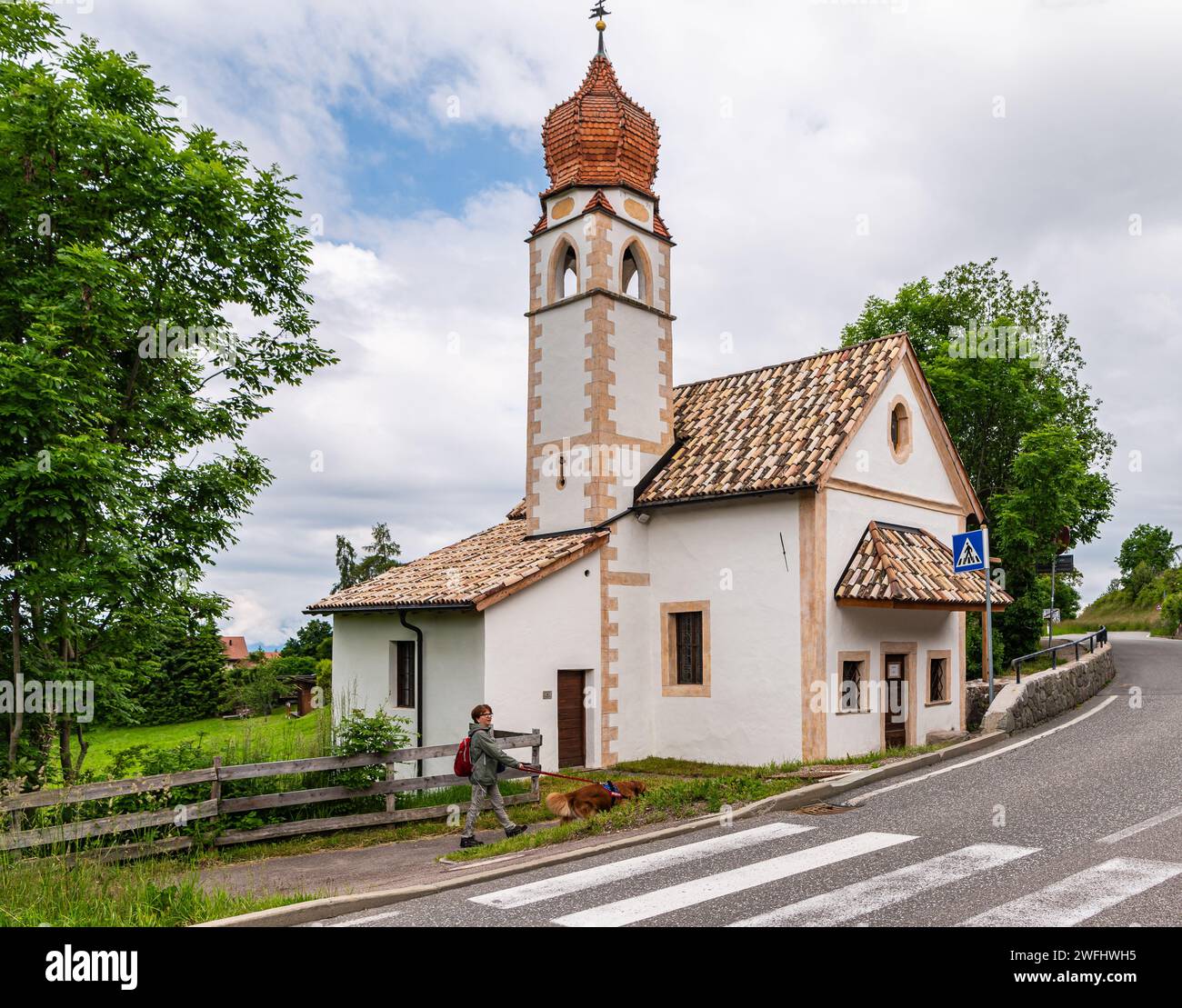 Kirche St. Joseph, Costalovara, Ritten-Hochplateau, Provinz Bozen, Südtirol, Trentino Südtirol, Norditalien, Europa, 13. Juni, Stockfoto