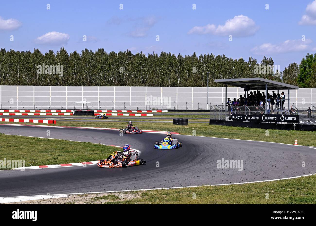 Go-Kart-Rundfahrt Panoramablick auf den Kartodromo Cremona Circuit Stockfoto