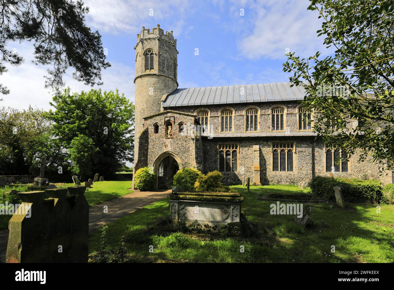 St. Nicholas Pfarrkirche, Potter Heigham Village, Norfolk Broads National Park, England, Großbritannien Stockfoto