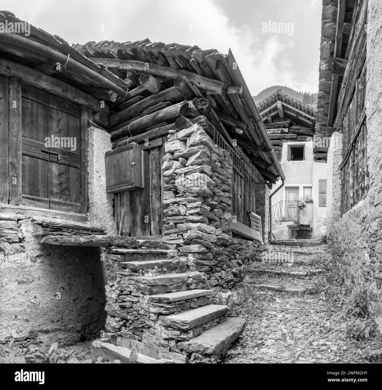Die ländliche Architektur des Dorfes Soglio in der Bregaglia-Reihe - Schweiz. Stockfoto