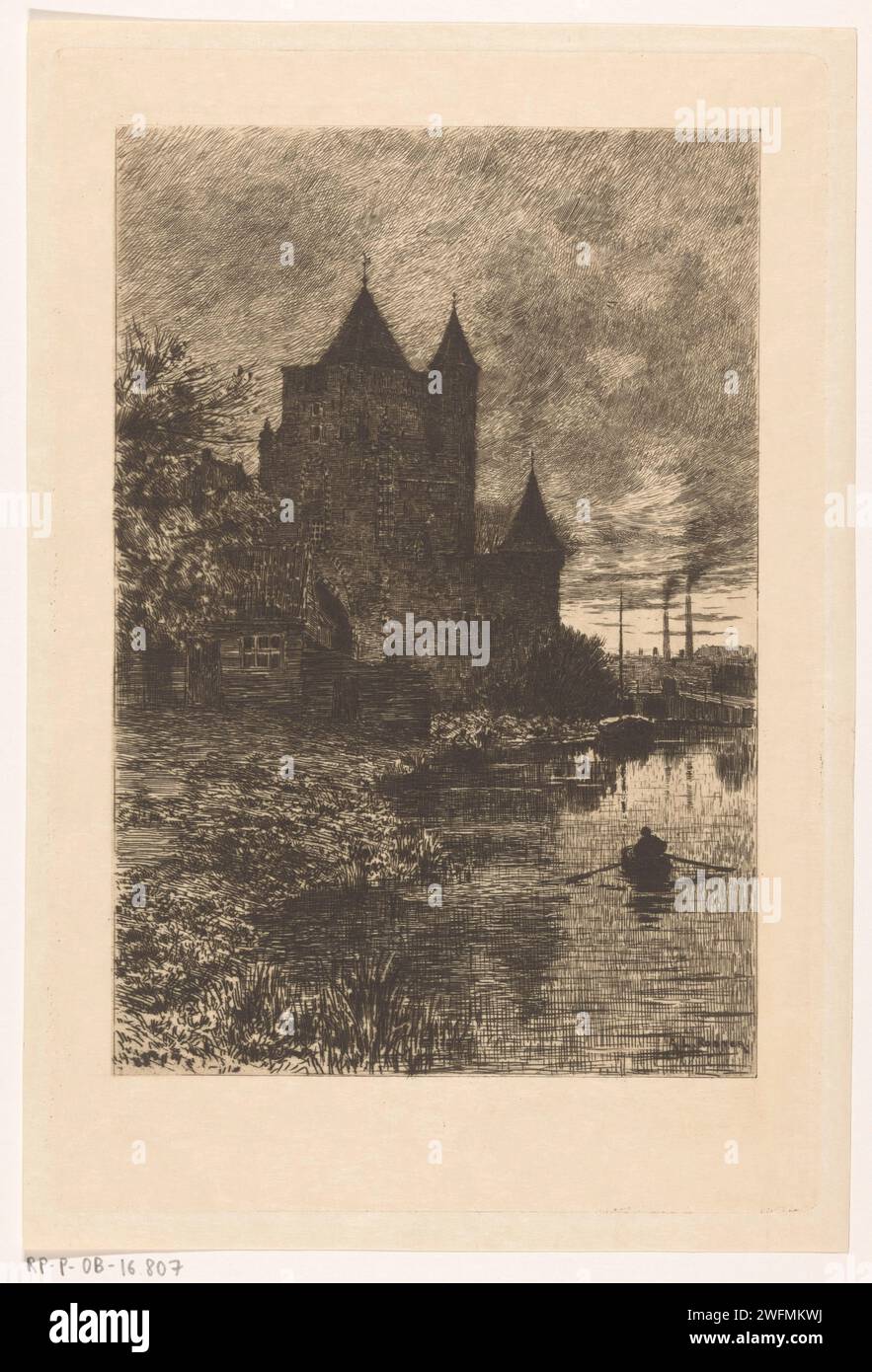 Amsterdamse Poort in Haarlem, Anton L. Koster, 1869–1937 Drucken Sie die Amsterdam Poort auf dem Wasser in Haarlem. Im Vordergrund eine Figur in einem Ruderboot. Das Stadttor mit Papiergravur. Ruderboot, Kanu usw. Amsterdam Gate Stockfoto