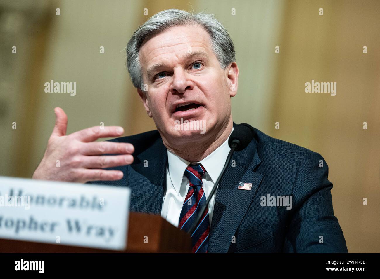 Washington, Usa. Januar 31, 2024. Christopher Wray, Direktor des Federal Bureau of Investigation (FBI), sprach bei einer Anhörung des House Select Committee on the Strategic Competition between the United States and the Chinese Communist Party im US Capitol. Quelle: SOPA Images Limited/Alamy Live News Stockfoto