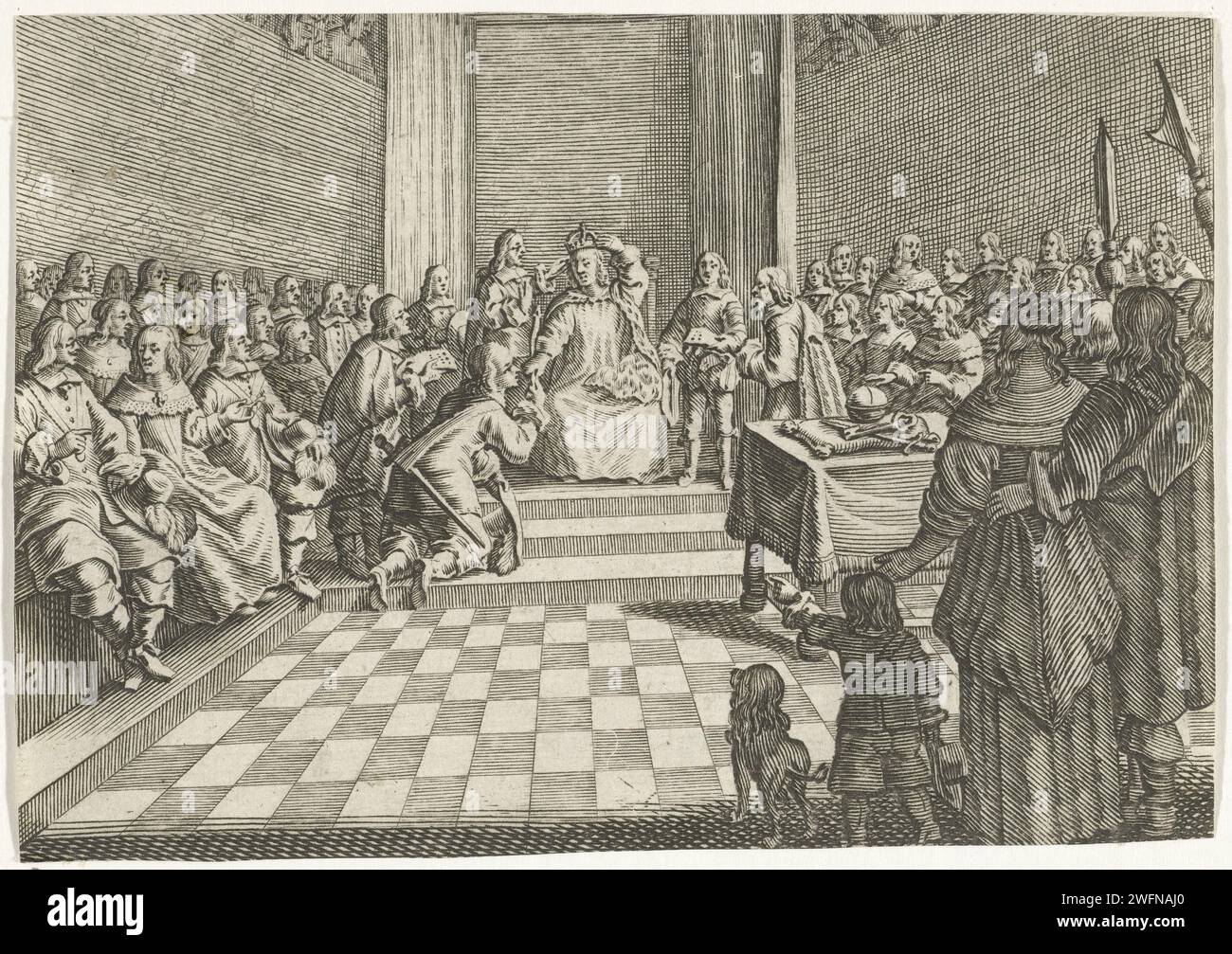 Eine Krönung, Christiaan Hagen, um 1663–1695 drucken viele Figuren in einem Innenraum, in dem ein Mann in der Mitte gekrönt wird. Seine rechte Hand wird von einem knienden Mann geküsst. Links ist ein Tisch mit Schwert, Schlüssel und Apfel. Im Vordergrund ein zeigendes Kind und ein Hund. Amsterdam Papiergravur / Ätzpflaster, Boden  Architektur. Kniende Figur. Abzeichen und Symbole der Souveränität (Krone, Diadem, Zepter, Kugel, Siegel, Standard, Mantel, Brustwand). Innenraum  Darstellung eines Gebäudes. Zeigefinger nach vorne, zeigt, zeigt an Stockfoto