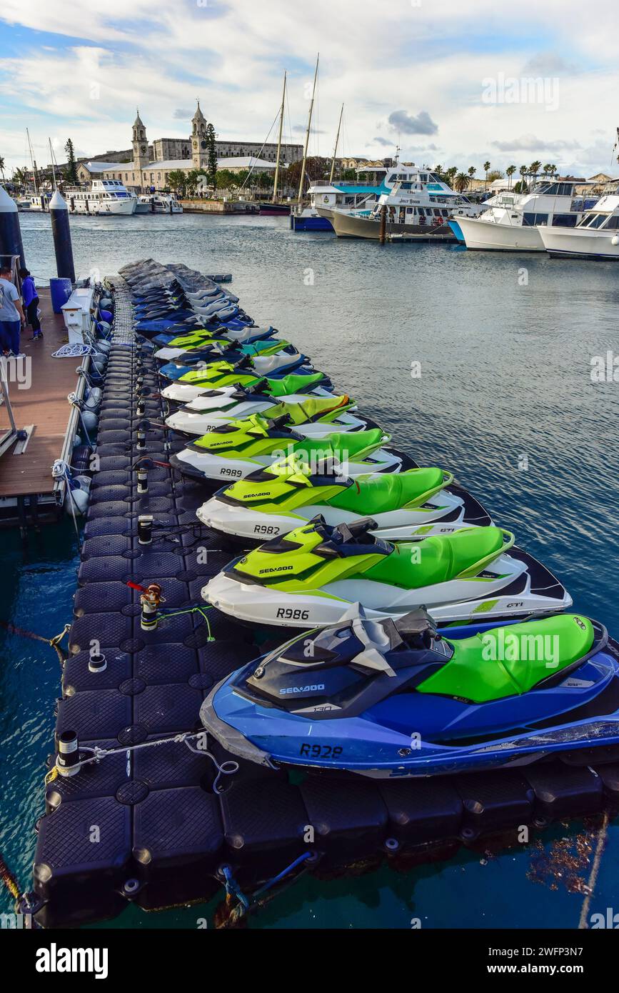 Reisefoto von Hamilton Bermuda mit Jetskis Stockfoto