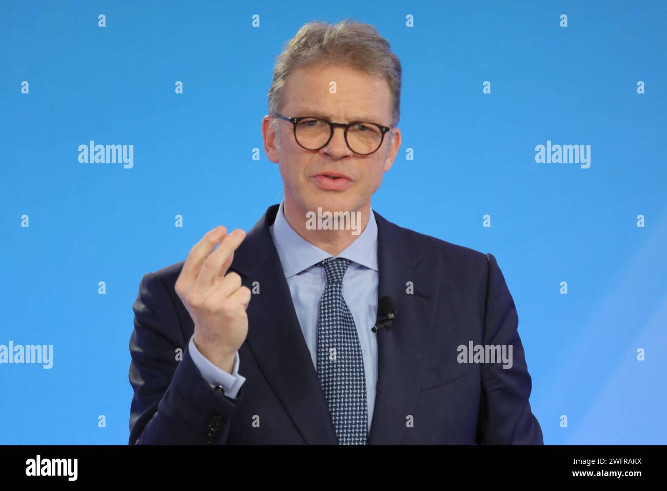 01.02.2024, Frankfurt, DEU Jahrespressekonferenz der Deutschen Bank in Frankfurt. Christian Sewing, Vorstand Deutsche Bank *** 01 02 2024, Frankfurt, DEU Jahrespressekonferenz der Deutschen Bank in Frankfurt Christian Sewing, Mitglied des Vorstands der Deutschen Bank Stockfoto