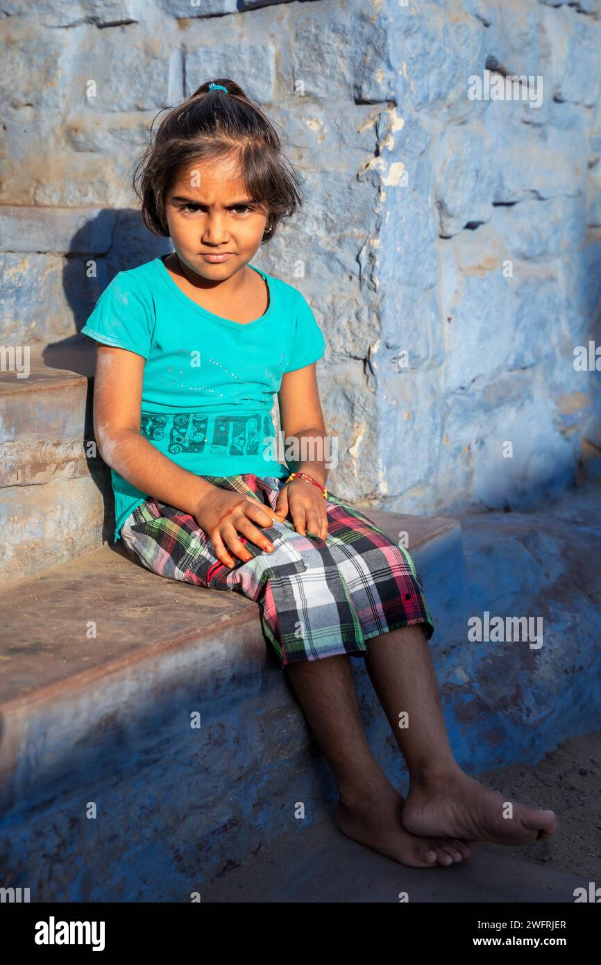 Porträt eines indischen Mädchens, Jodhpur, Rajasthan, Indien Stockfoto