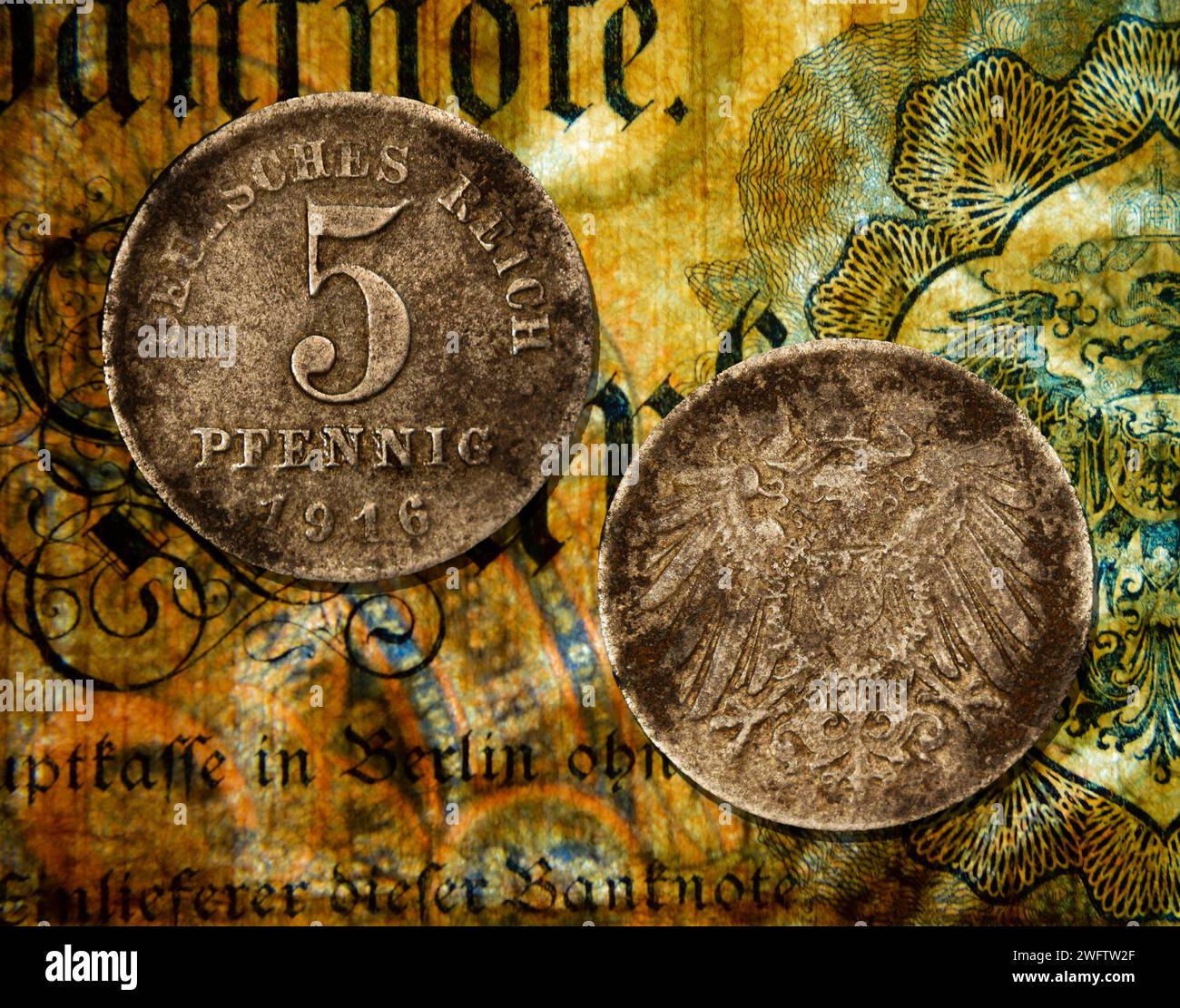 Ein Nahfoto einer alten deutschen Mark, fünf Pfennig-Münze von 1916 Stockfoto