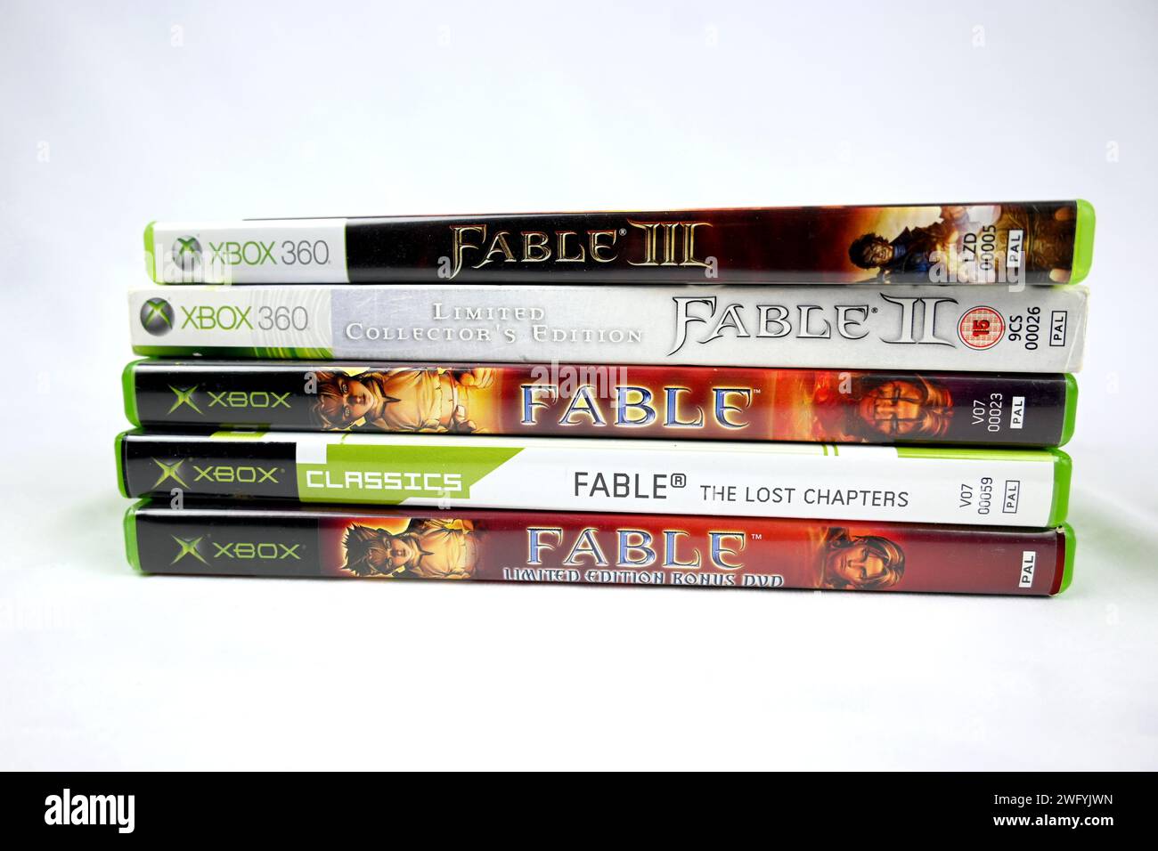 Fable Videospiele Stacked Pile – Wales, Großbritannien – 31. Januar 2024 Stockfoto