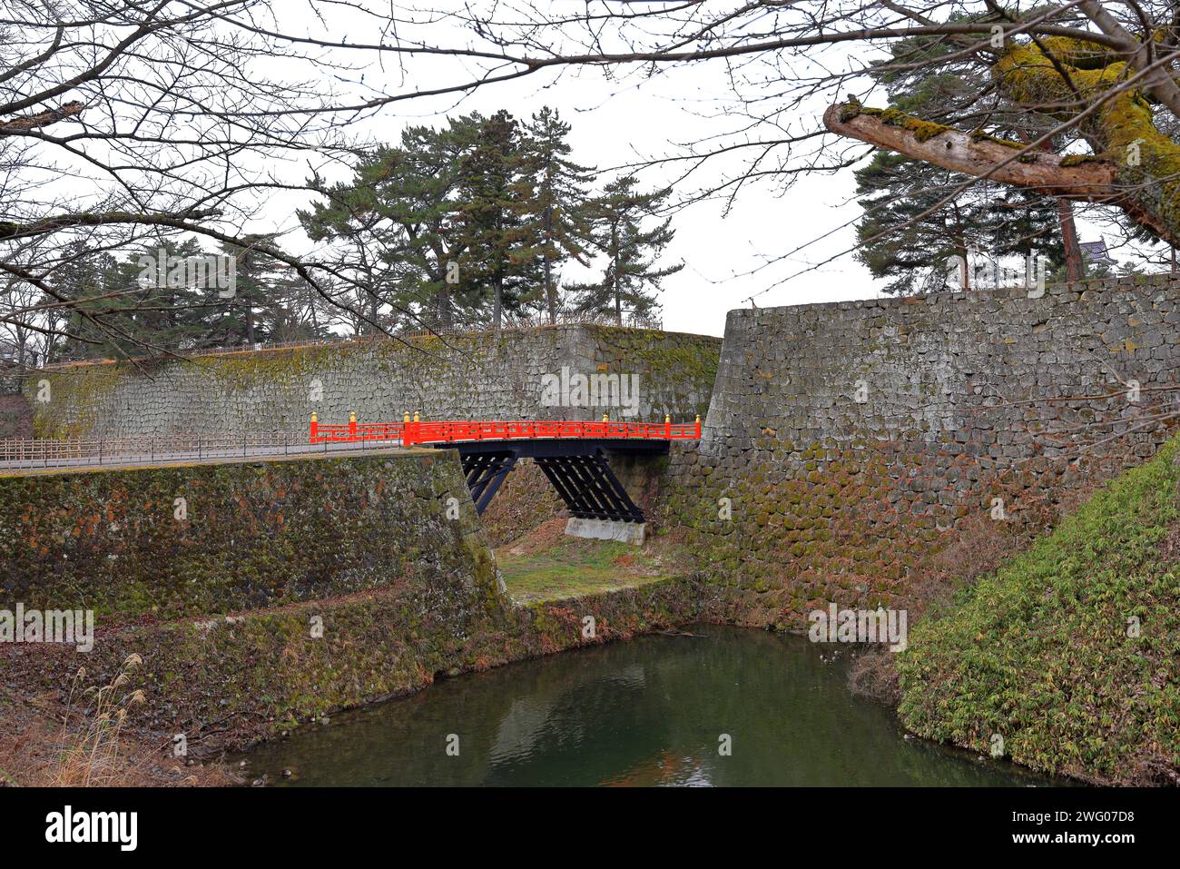 Tsuruga Castle (Wakamatsu Castle) eine Betonnachbildung einer Burg aus dem 14. Jahrhundert in Otemachi, Aizuwakamatsu, Fukushima, Japan Stockfoto