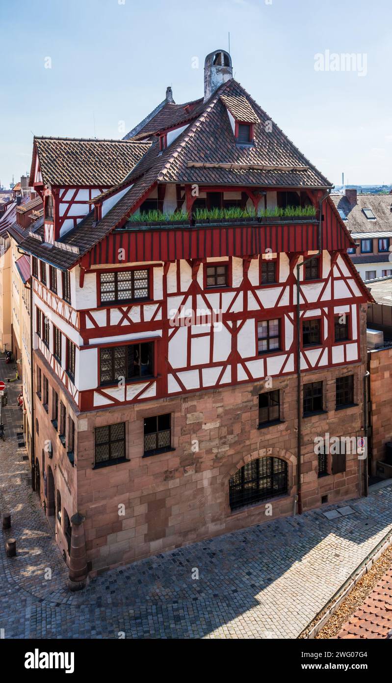 Albrecht Dürers Haus in Nürnberg ist ein mittelalterliches Fachwerkmuseum in der Altstadt, in der sich der deutsche Künstler befand. Stockfoto
