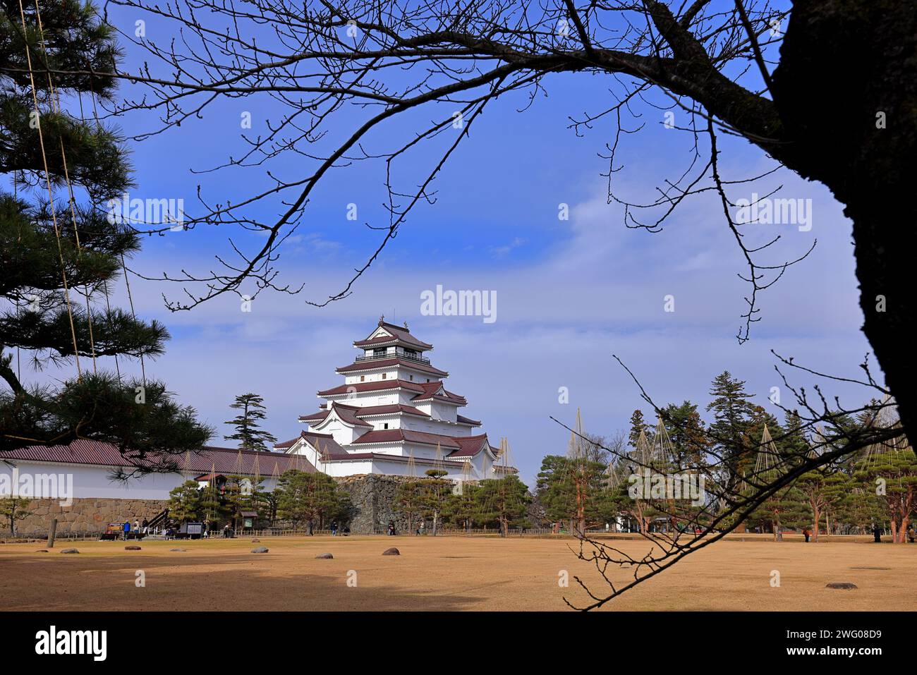 Tsuruga Castle (Wakamatsu Castle) eine Betonnachbildung einer Burg aus dem 14. Jahrhundert in Otemachi, Aizuwakamatsu, Fukushima, Japan Stockfoto