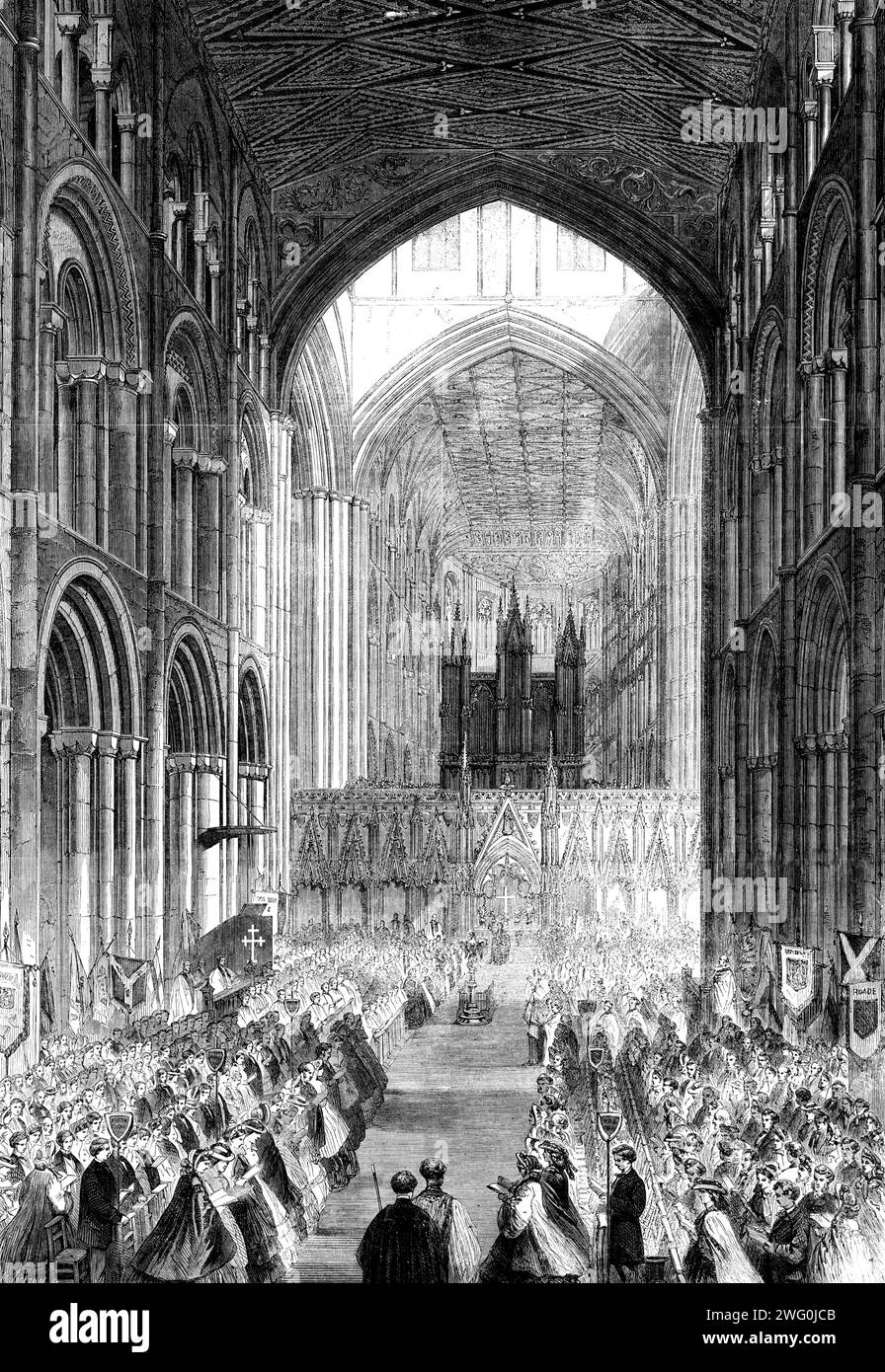 Das Choral Festival in der Peterborough Cathedral, 1862. Blick auf die markante Szene in der Kathedrale während des Morgengottesdienstes. Nach dem Singen von zwei Versen begannen die Chöre mit der Zahl 1200 in die Kathedrale zu ziehen, und der Hymnus wurde vom Domchor wiederholt, während die anderen Sänger ihre Plätze einnahmen. Die verschiedenen Chöre wurden in der Kathedrale in folgender Reihenfolge von Osten nach Westen besetzt: Der Klerus, der erste Chor, der zweite Chor, der Domchor, der dritte Chor, vierter Chor, fünfter Chor, sechster Chor, Melodisten. Jeder Ort war mit einem Schild in der gleichen Farbe wie die Co gekennzeichnet Stockfoto